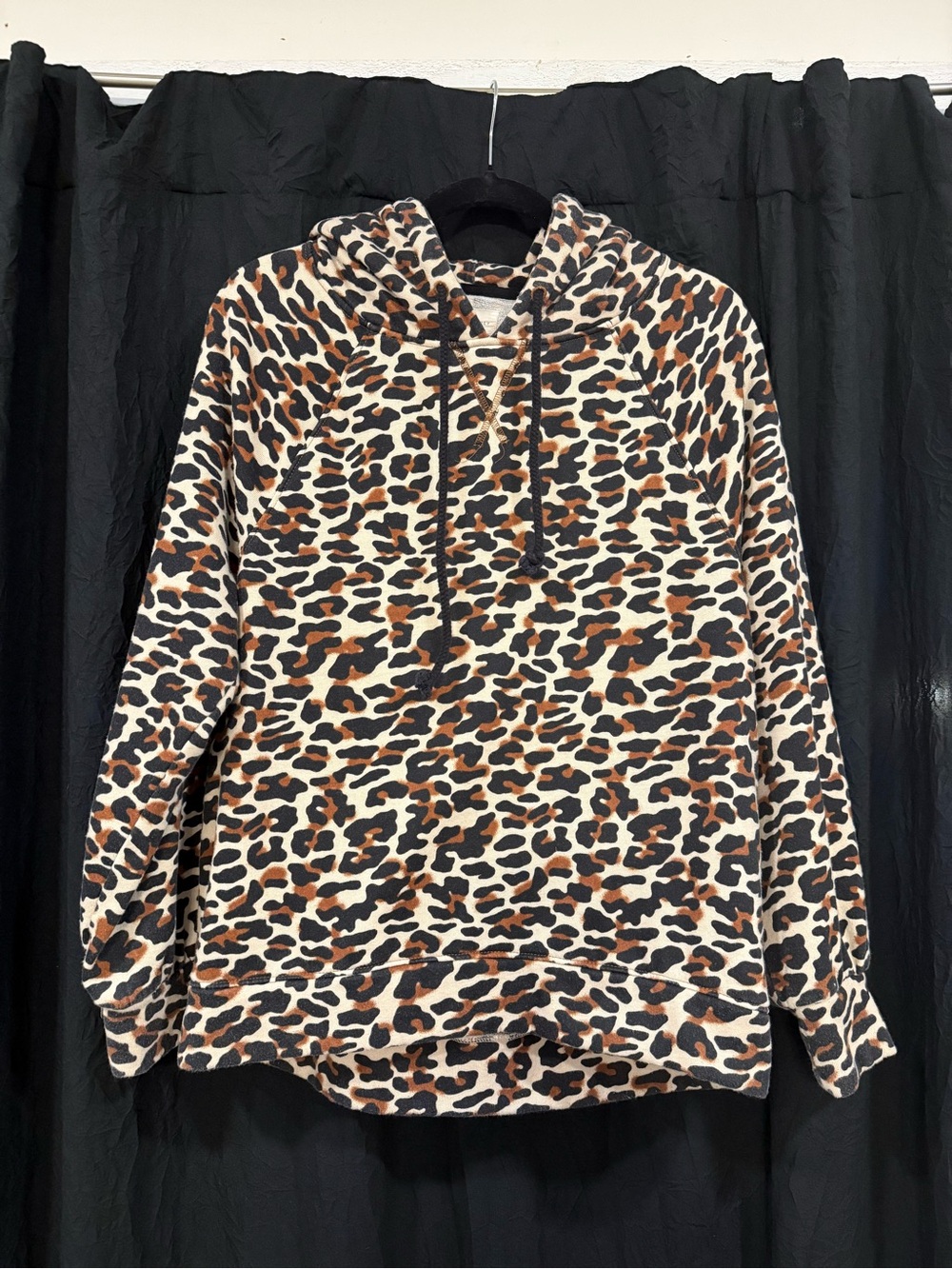 Lou & Grey Leopard Print Hoodie Sweatshirt Medium Animal Print